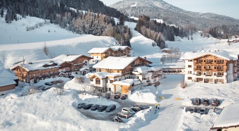 ليوغانغ Hotel Forsthofgut المظهر الخارجي الصورة